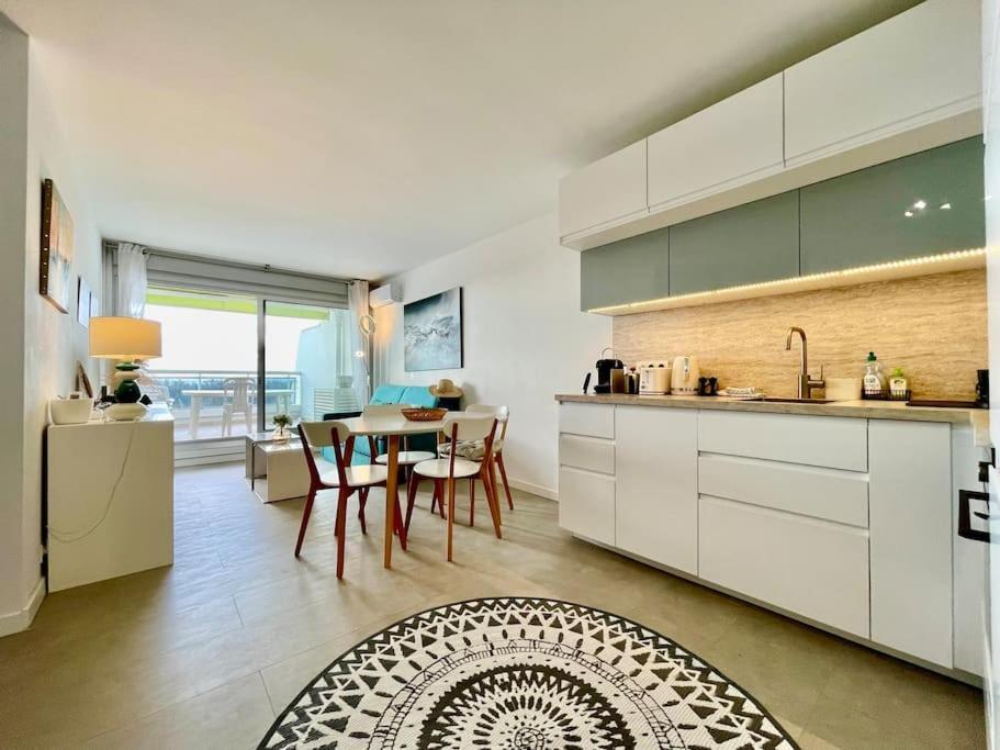 Pgh N25 - Vue Mer, Premiere Ligne & Parking Prive La Grande Motte Bagian luar foto